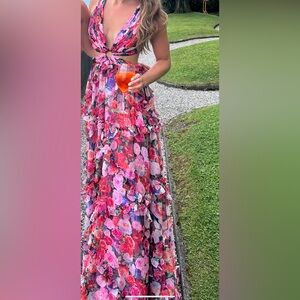 MacDouggal floral gown size 6